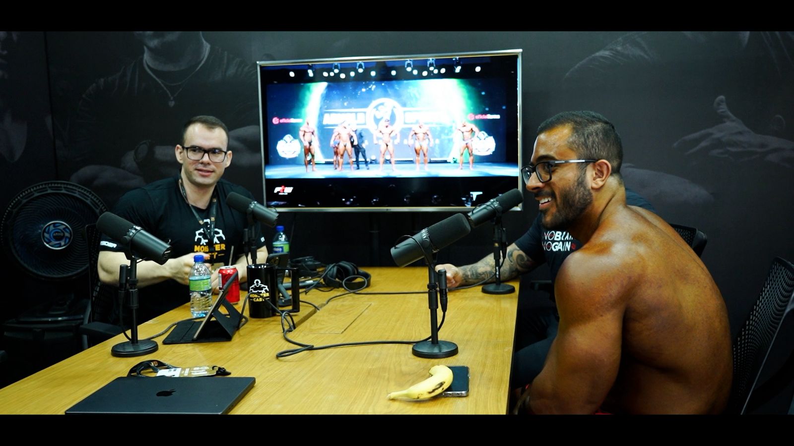 Gabriel Miranda como convidado no podcast Monster Cast